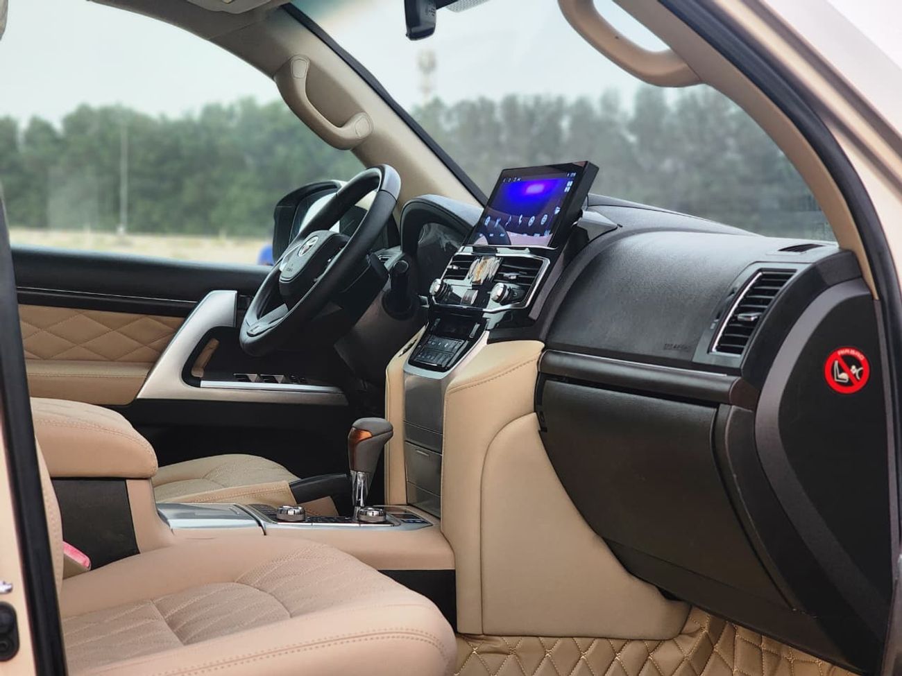 Toyota Land Cruiser GXR UPGRADE 2024