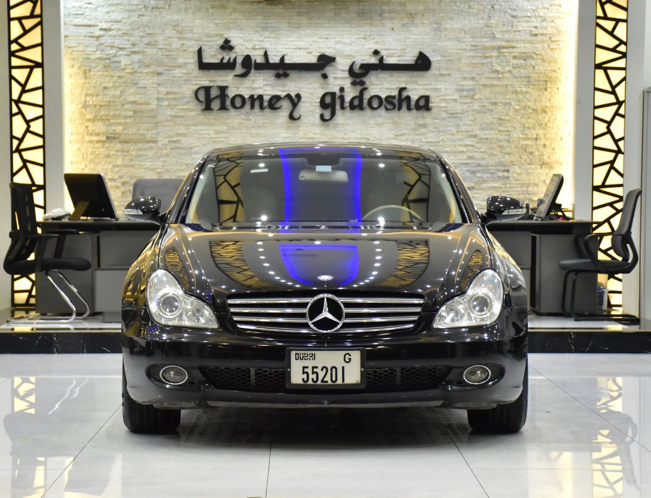 Mercedes-Benz CLS 350 EXCELLENT DEAL for our Mercedes Benz CLS 350 ( 2006 Model ) in Black Color Japanese Specs