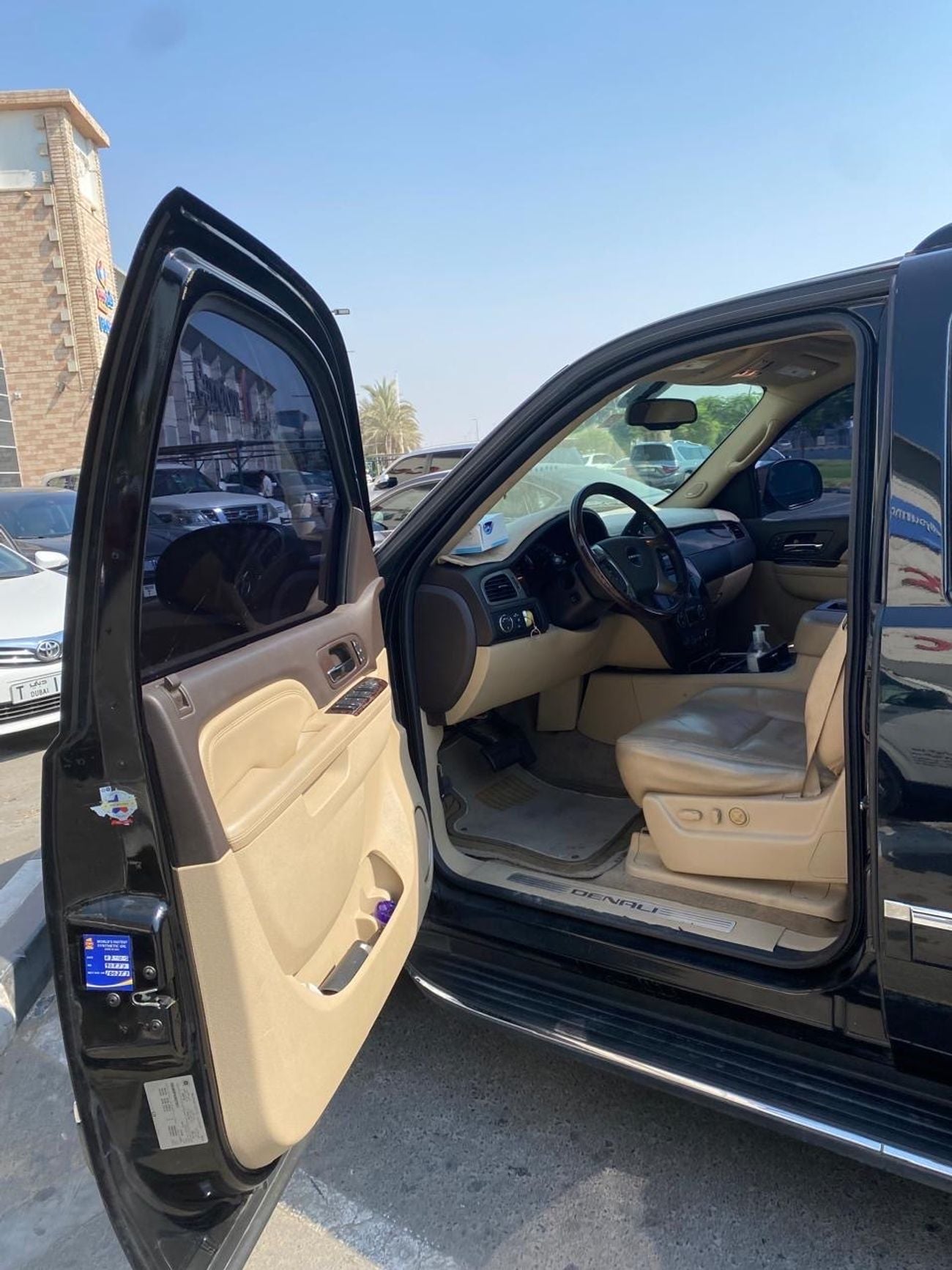 GMC Yukon DENALI
