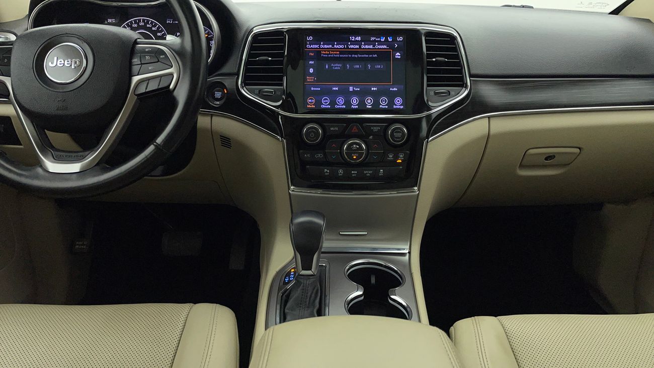 جيب جراند شيروكي LIMITED 3.6 | بدون دفعة مقدمة | اختبار قيادة مجاني للمنزل