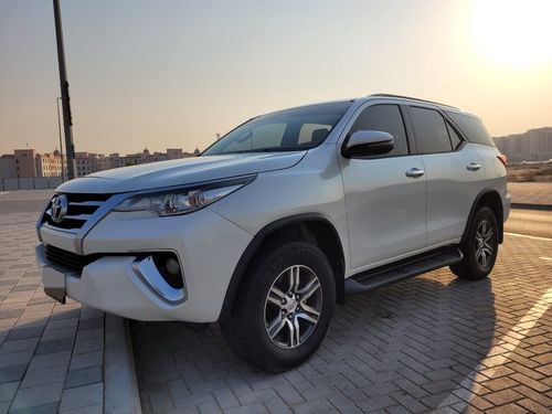 تويوتا فورتونر