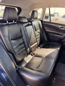 Toyota RAV4 XLE 2.5 L AWD leather seats, push start 2024