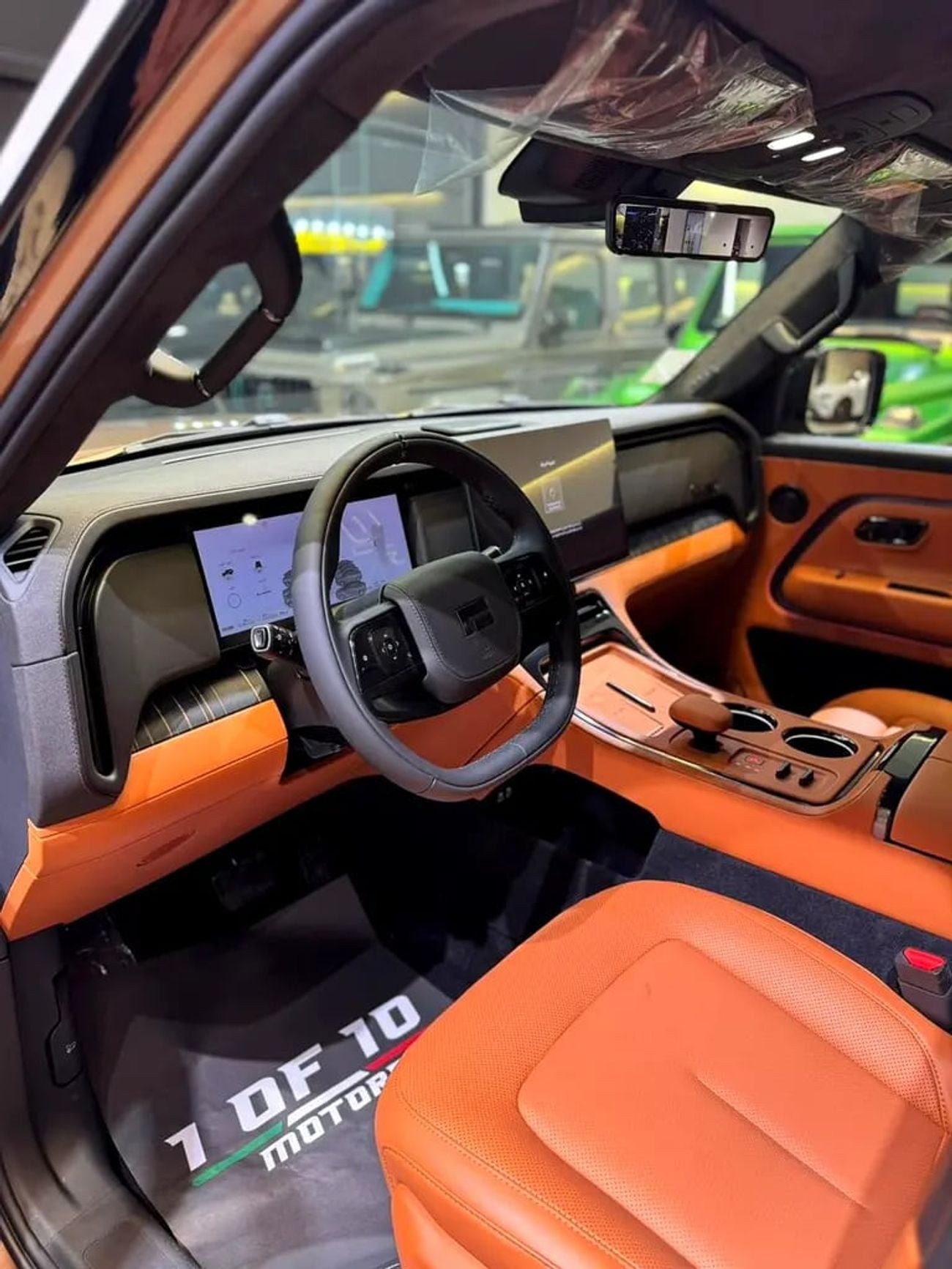 روكس أداماس فيرست كلاس 7 SEATER