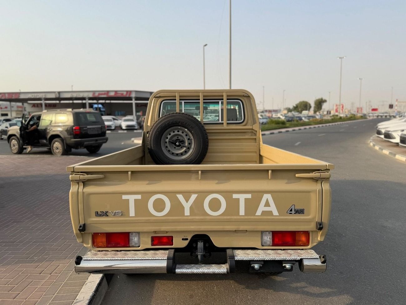 Toyota Land Cruiser Pick Up Toyota LC79 SC 4.0 AT 2026 Basic