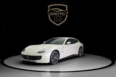 فيراري جي تي سي 4  لوسو LUSSO