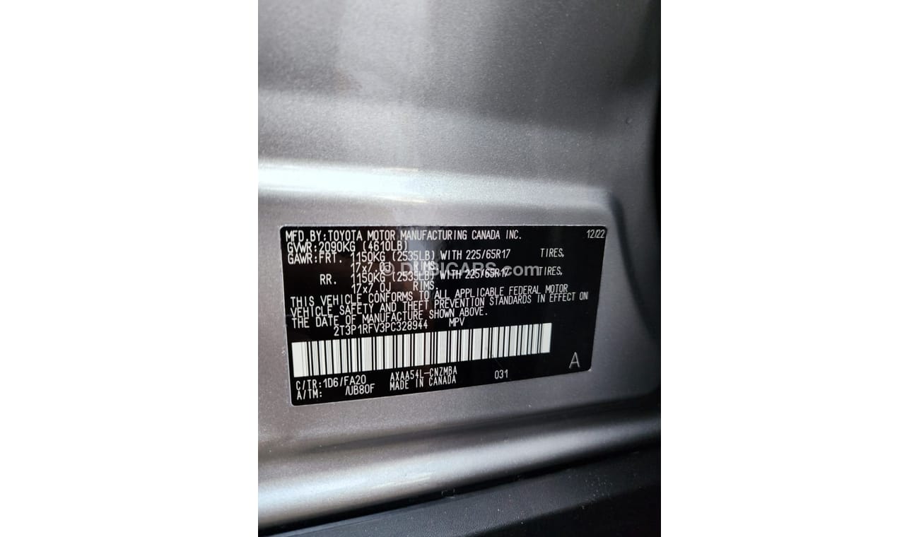 تويوتا راف ٤ TOYOTA RAV4 XLE FULL OPTION 4X4 CLEAN CAR