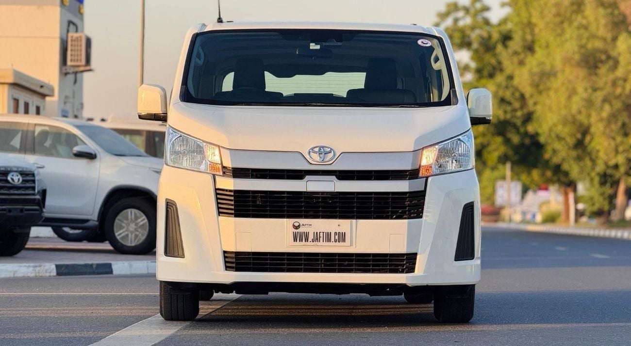 Toyota Hiace GOOD CONDITION | 2.8L DIESEL ENGINE | 2021 | RHD | AUTOMATIC TRANSMISSION | REAR VIEW CAMERA | PARKI