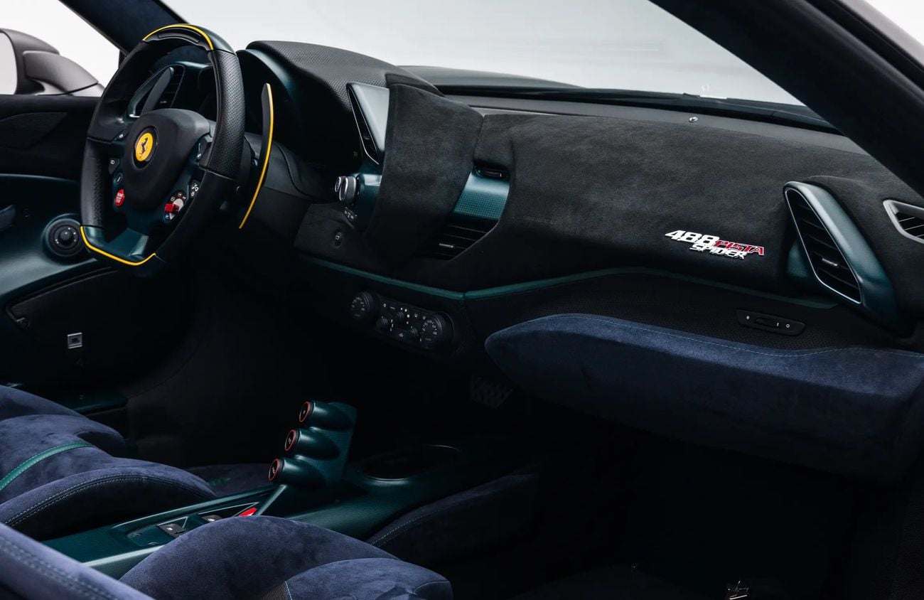 Ferrari 488 3.9L V8 Twin-Turbocharged Engine