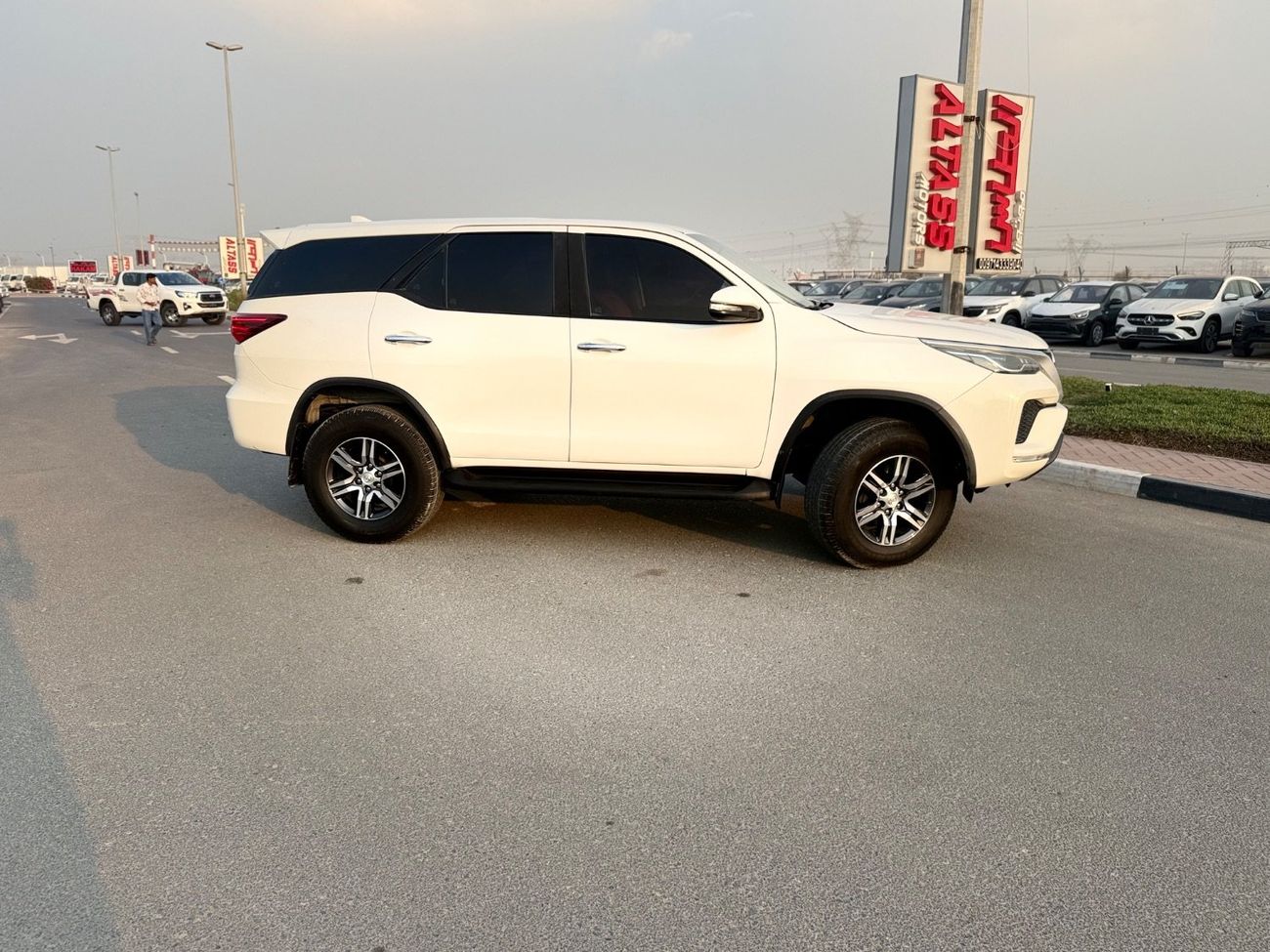 Toyota Fortuner Toyota Fortuner model 2022 left Hand Drive Fuel Petrol
