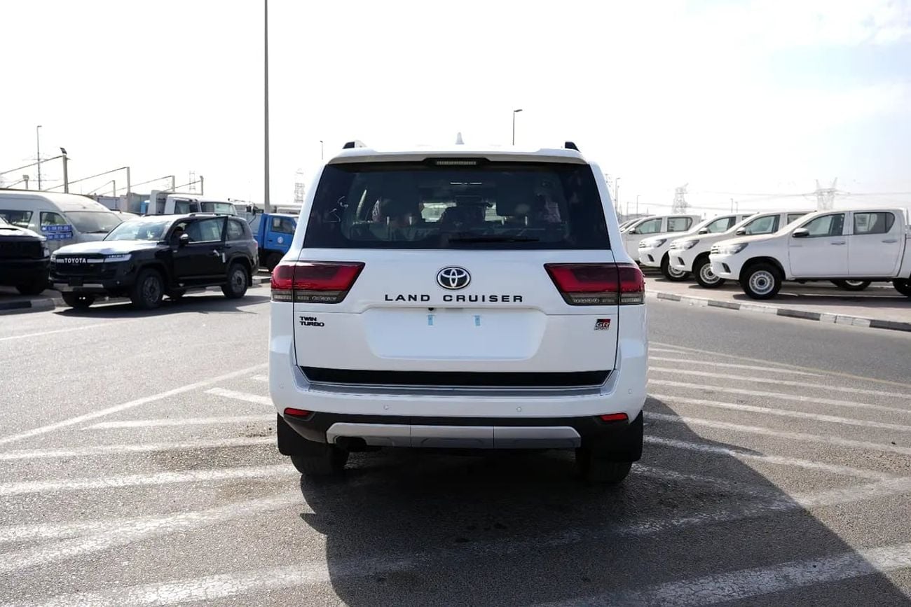 تويوتا لاند كروزر GR SPORT 3.3L DIESEL GCC Specs