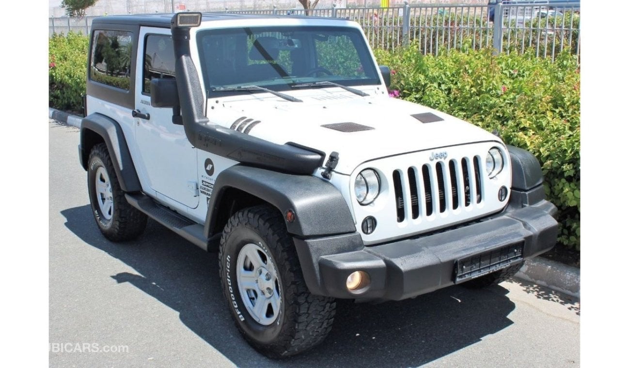 جيب رانجلر 2015/ JEEP WRANGLER / SPORT/ GCC/100% ORIGINAL PAINT/ 1 YEAR WARRANTY