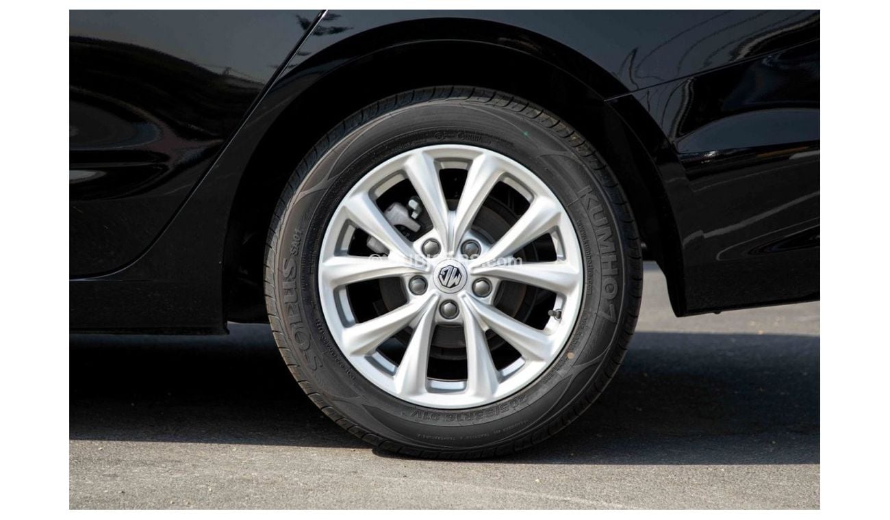 أم جي 5 Get 2023 MG 5 1.5 STANDARD Petrol | Export Only