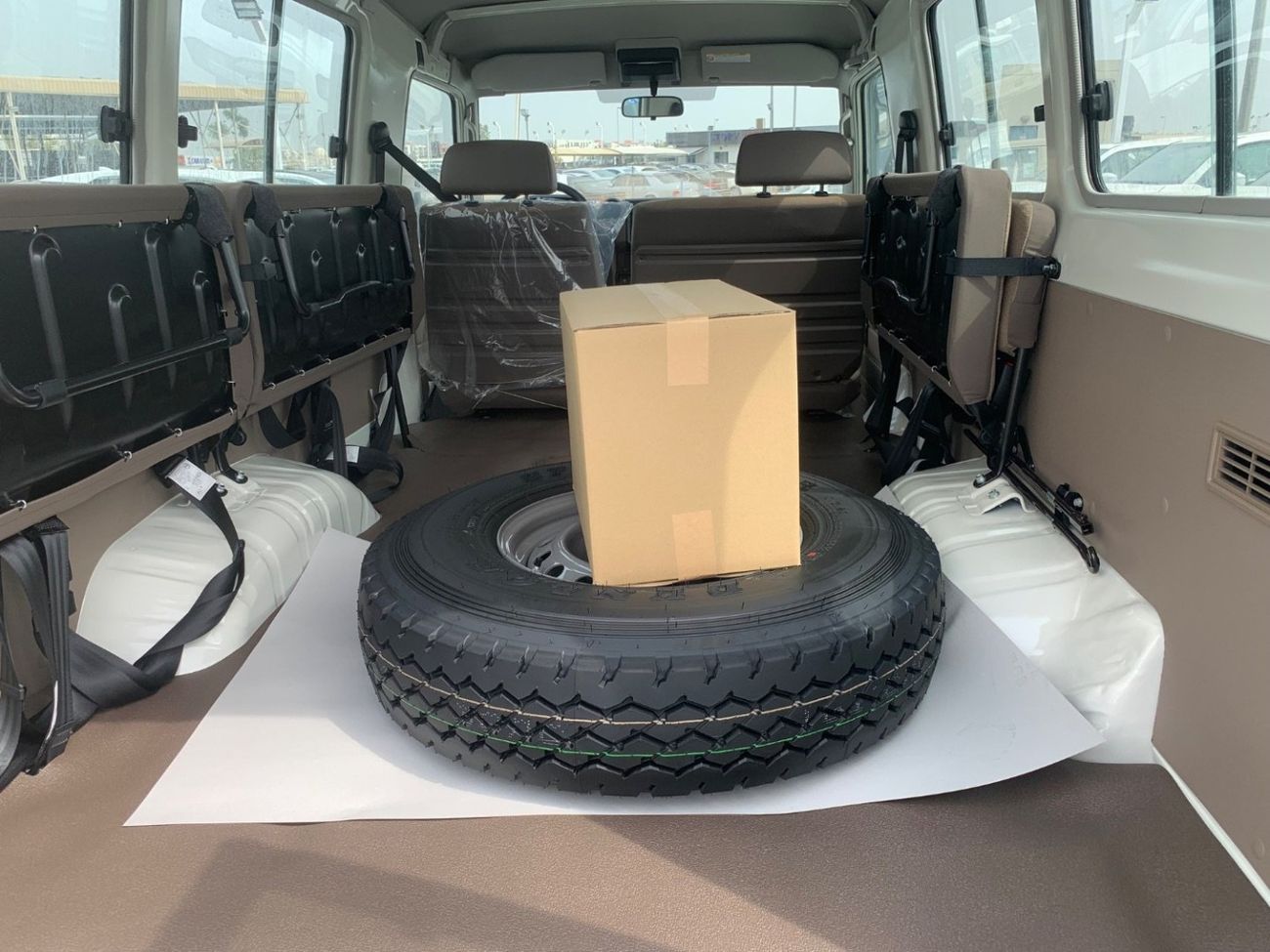 Toyota Land Cruiser 70