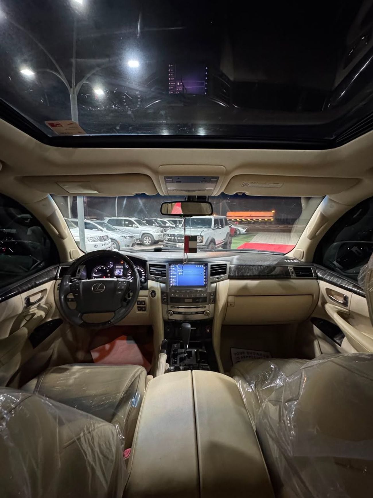 Lexus LX570 PLATINUM