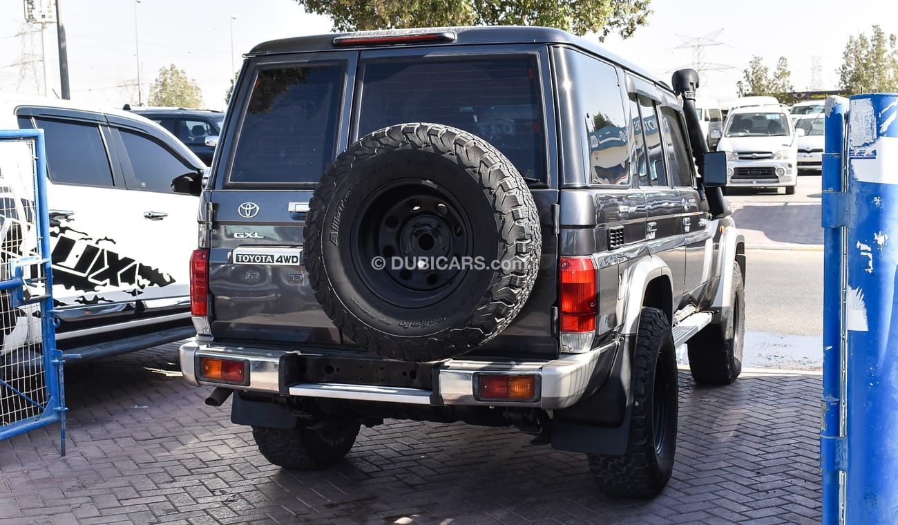 Toyota Land Cruiser 70 GXL V8 Diesel Right Hand