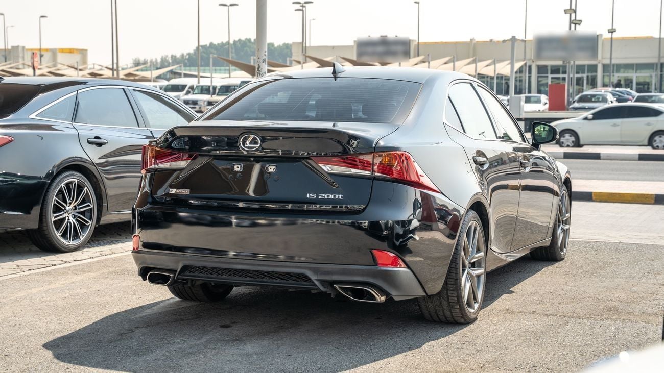 Lexus IS200t