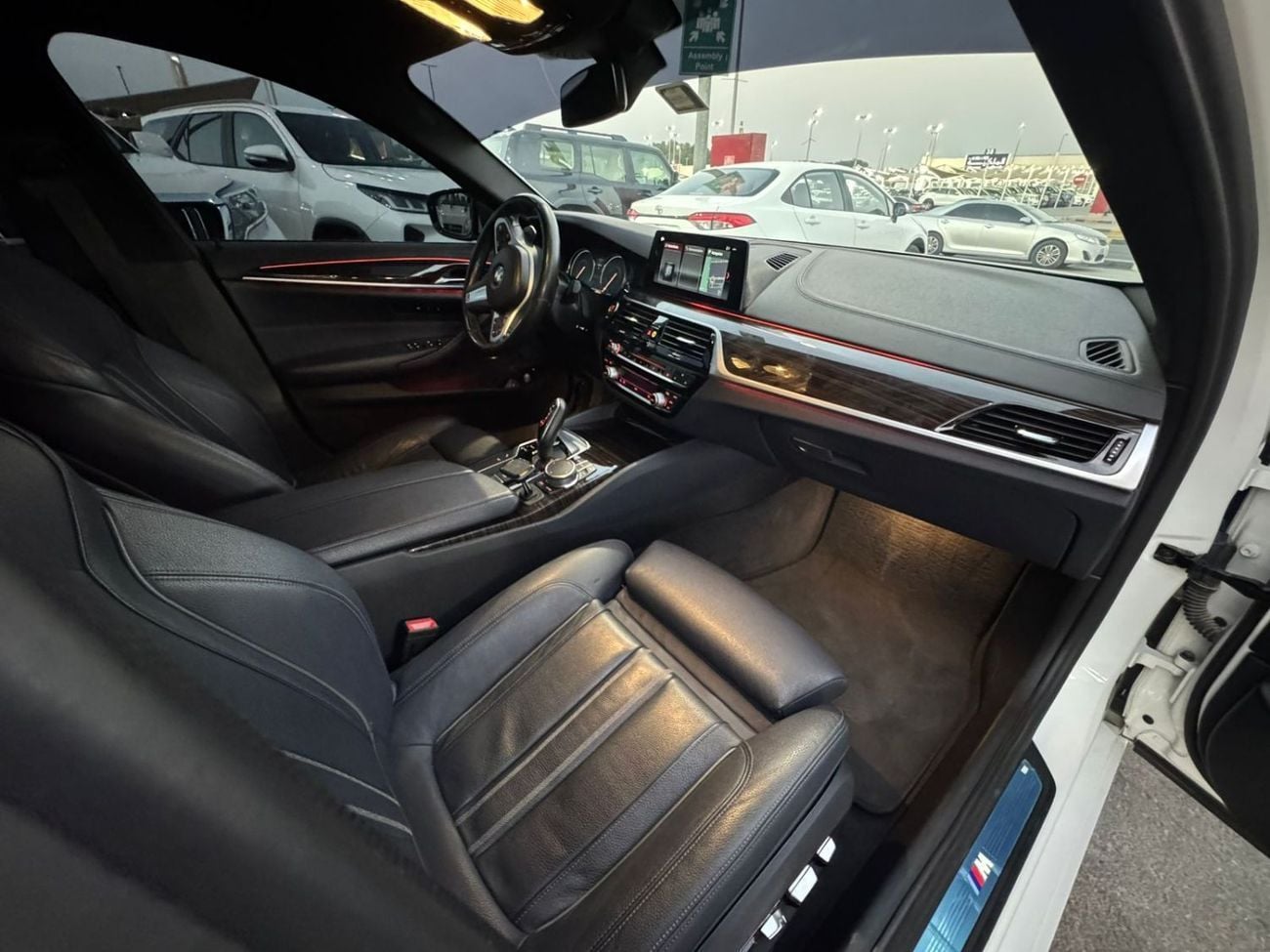 لاند روفر رينج روفر فيلار R-DYNAMIC HSE Range Rover Velar 2.0L V4 MY2018