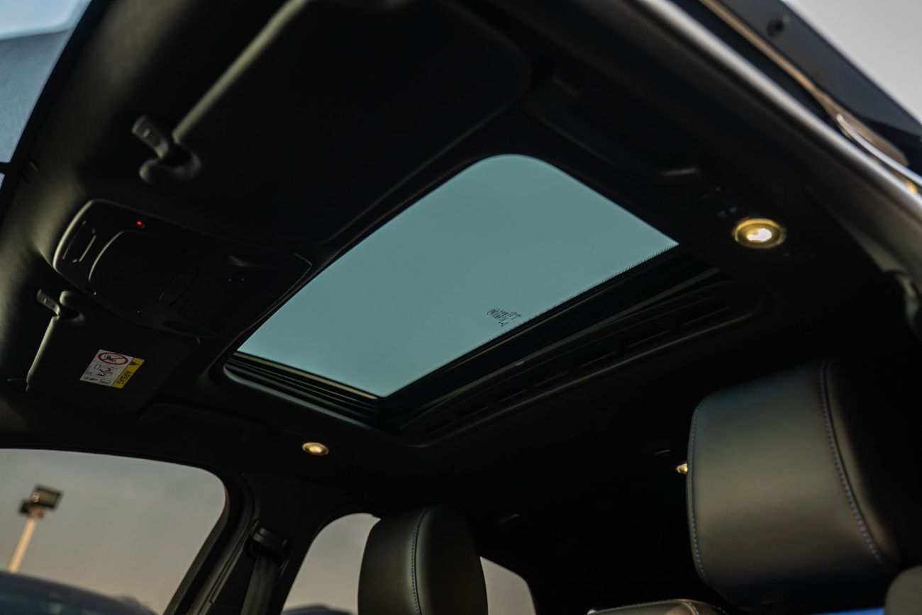 Ford Focus ST 2.0L 2018 Manual Transmission GCC Partial Service History 2.0L Turbo 4 Cylinders