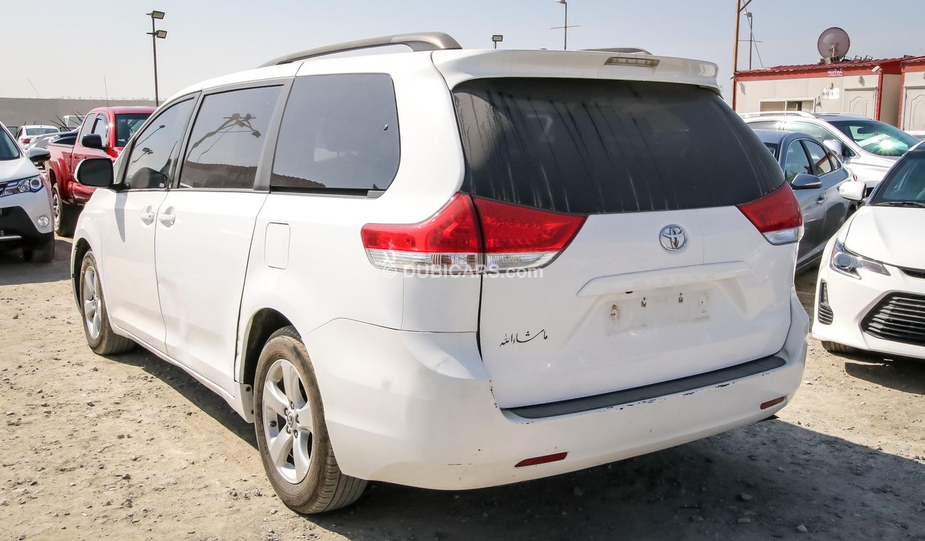 تويوتا سيينا