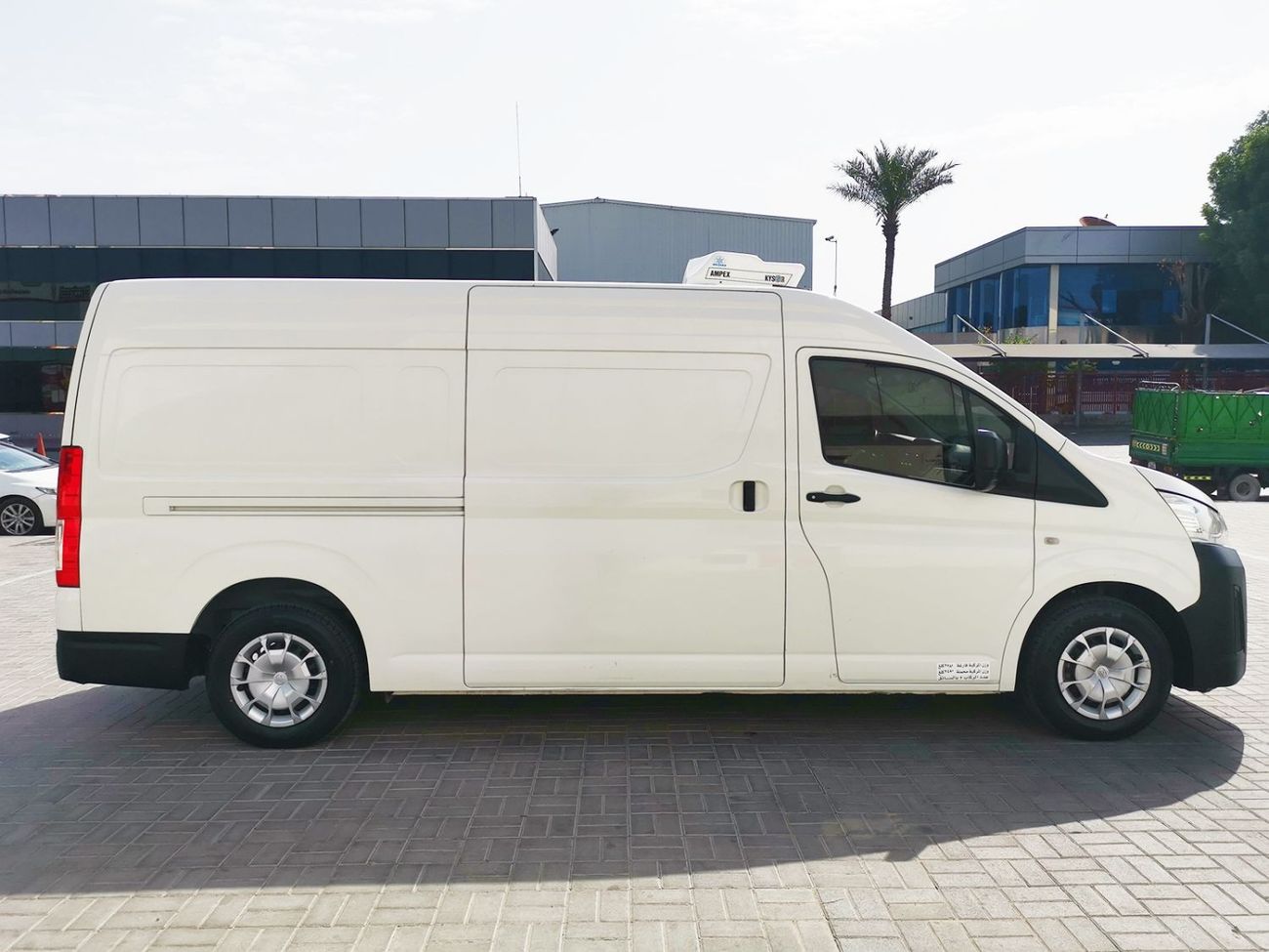 Toyota Hiace GLS - High Roof