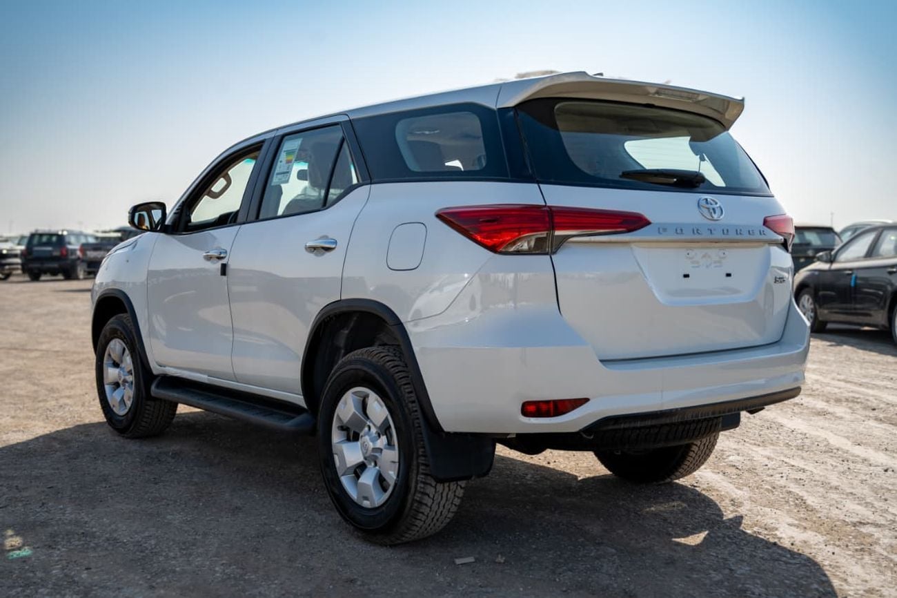 Toyota Fortuner GX2 2.7L Petrol | 4 Cylinder | Automatic