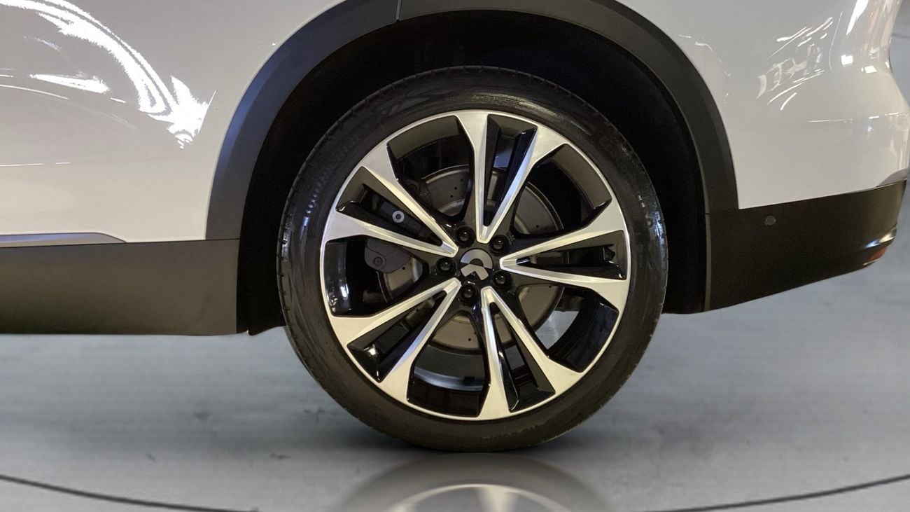 Nio EL8 Long Range | Guaranteed Warranty | 0 Down Payment