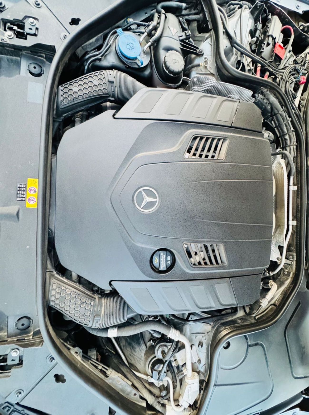 Mercedes-Benz S 560 Std 4.0L (463 HP)