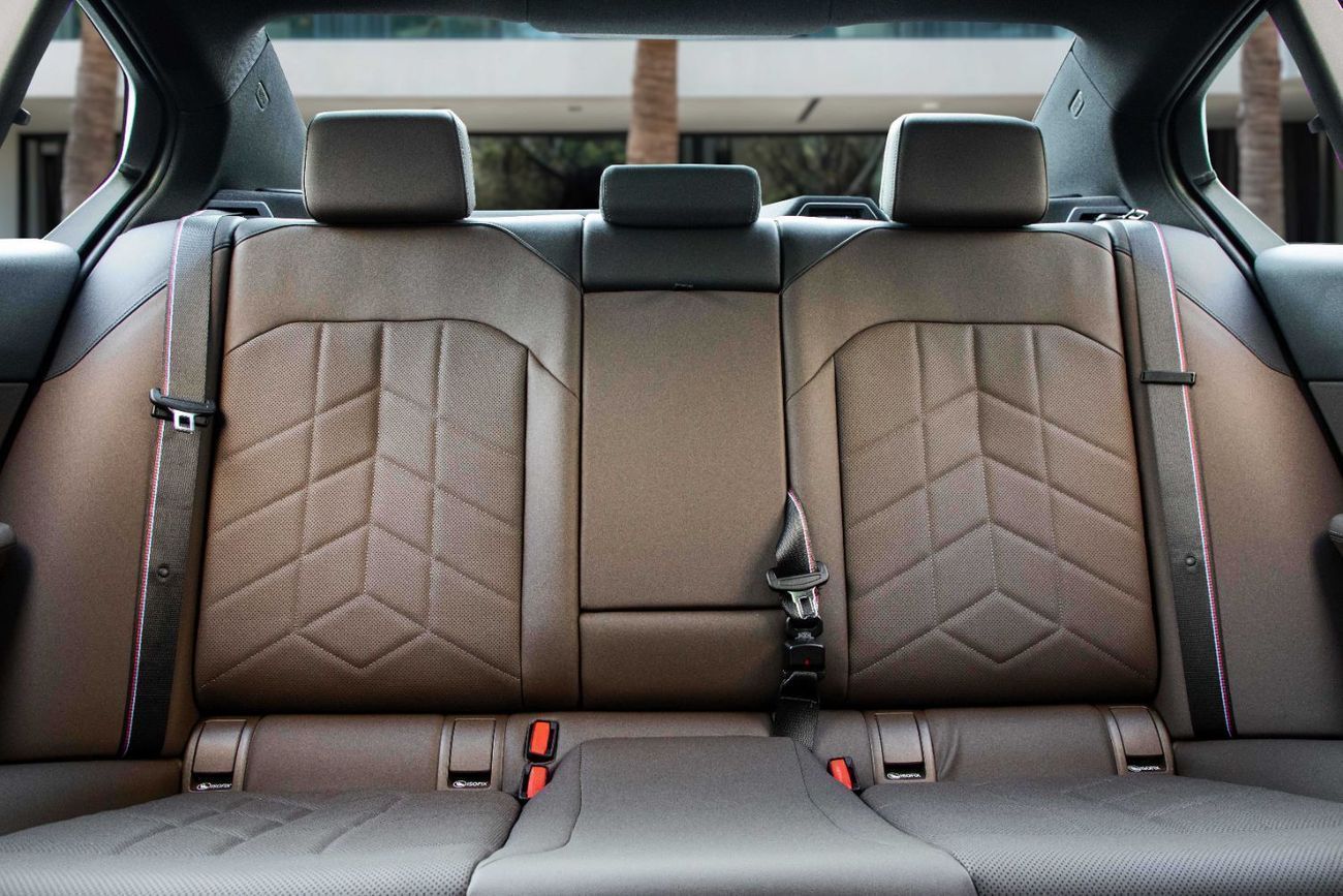 بي أم دبليو i5 i5 edrive 40 M-sport | 4,407 P.M | 0% Downpayment | BMW Warranty!