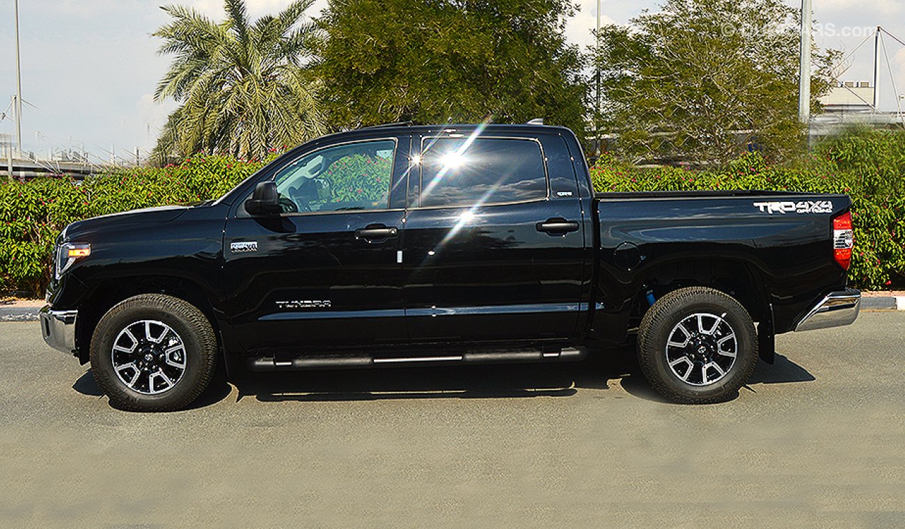 Toyota Tundra 2020 Crewmax SR5, 5.7 V8 0km w/ 5Yrs or 200K km Warranty from Dynatrade + 1 Free Service