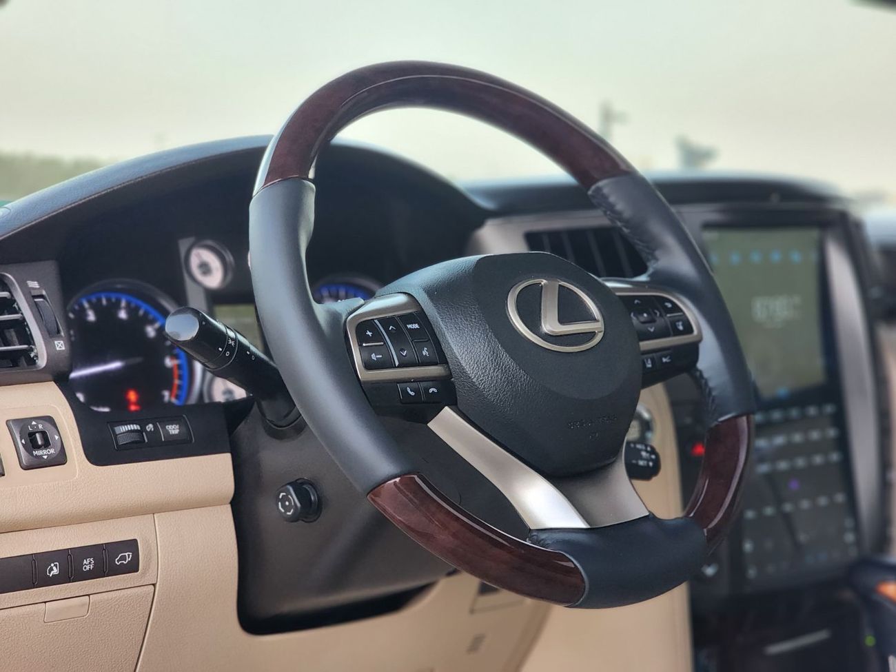 Lexus LX 570
