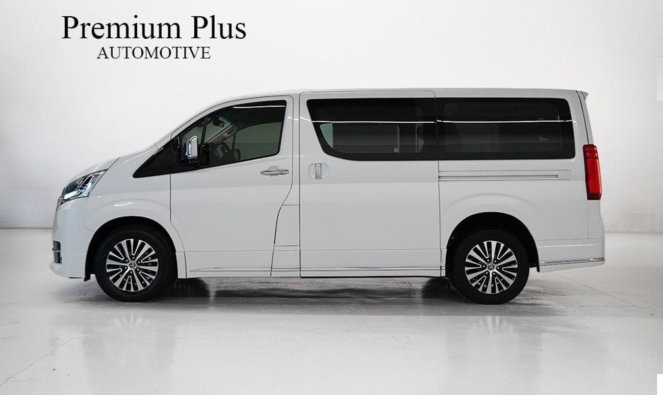 Toyota Granvia 3.5L Premium 2023 Toyota Granvia, Warranty, Captain Seats, Full Options, Low Kms, GCC