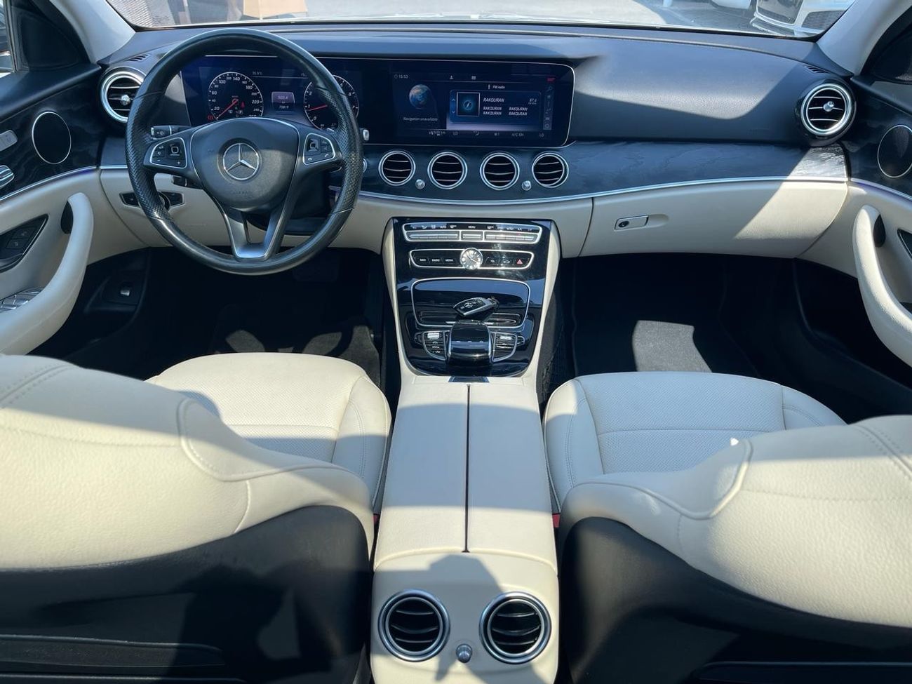 مرسيدس بنز E300 AMG