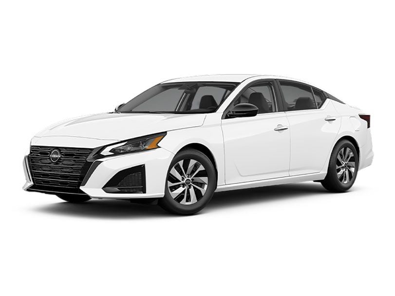 Sentra Altima Nissan Sentra vs Nissan Altima Comparison | DubiCars