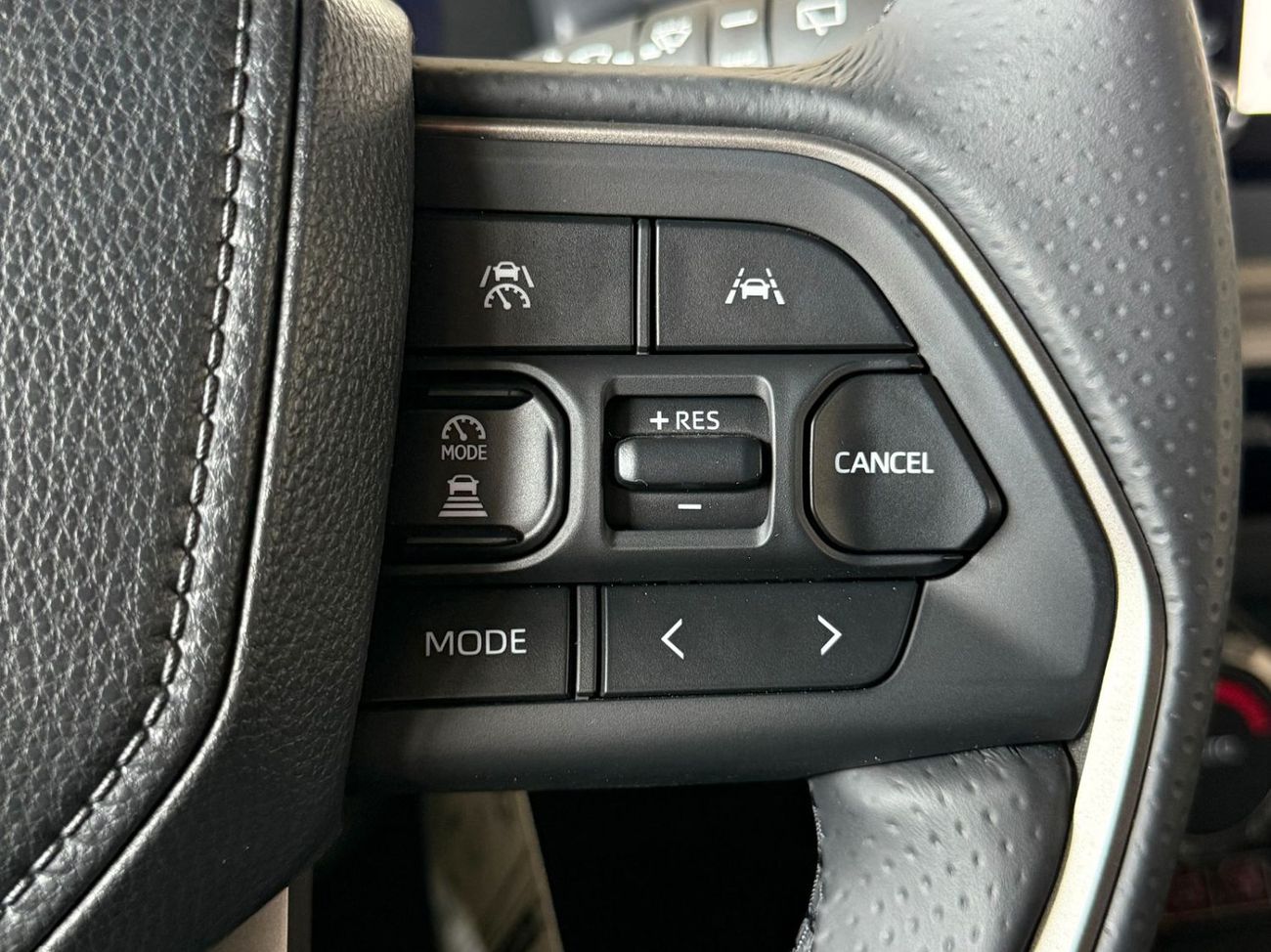 Toyota 4Runner 4RUNNER TRD SPORT