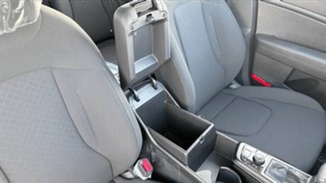 كيا سبورتيج Kia SPORTAGE 2.0L 4WD RVC AT Petrol 2026 ▾