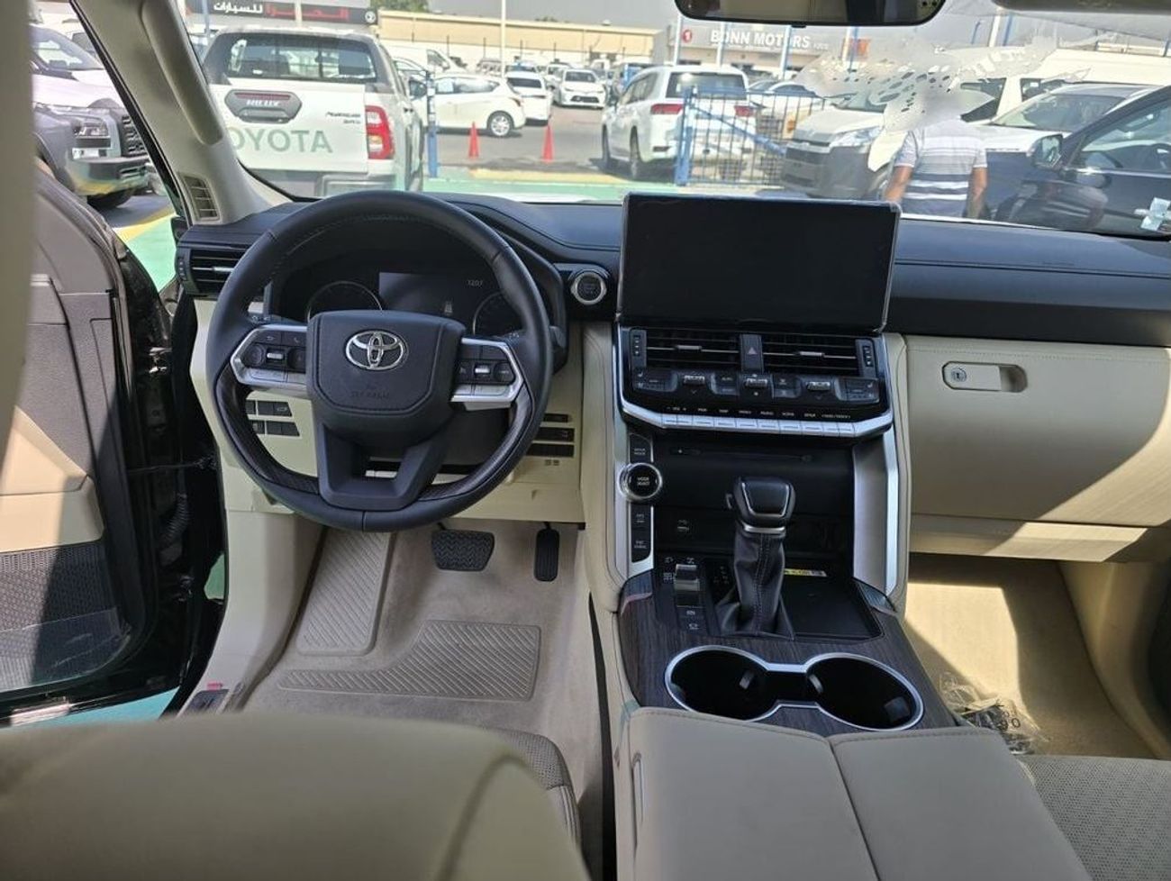 Toyota Land Cruiser VXR 3.5L