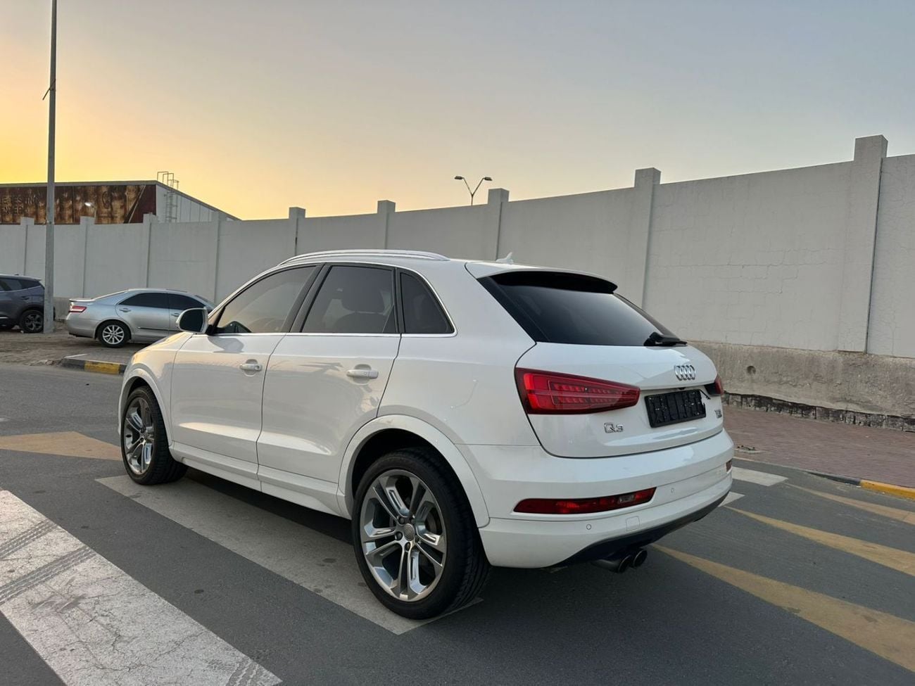 أودي Q3 DESIGN 40 TFSI quattro S Line 2.0L SUV