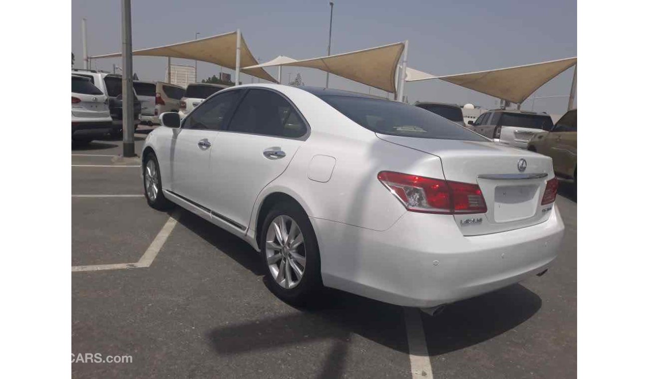 Lexus ES350 سياره نظيفه جدا بحاله ممتاذه ضمان شاسيه جير ماكينه