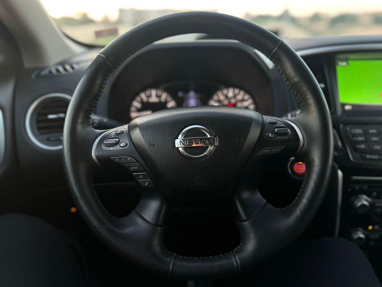 Nissan Pathfinder SL 3.5L (271 HP)