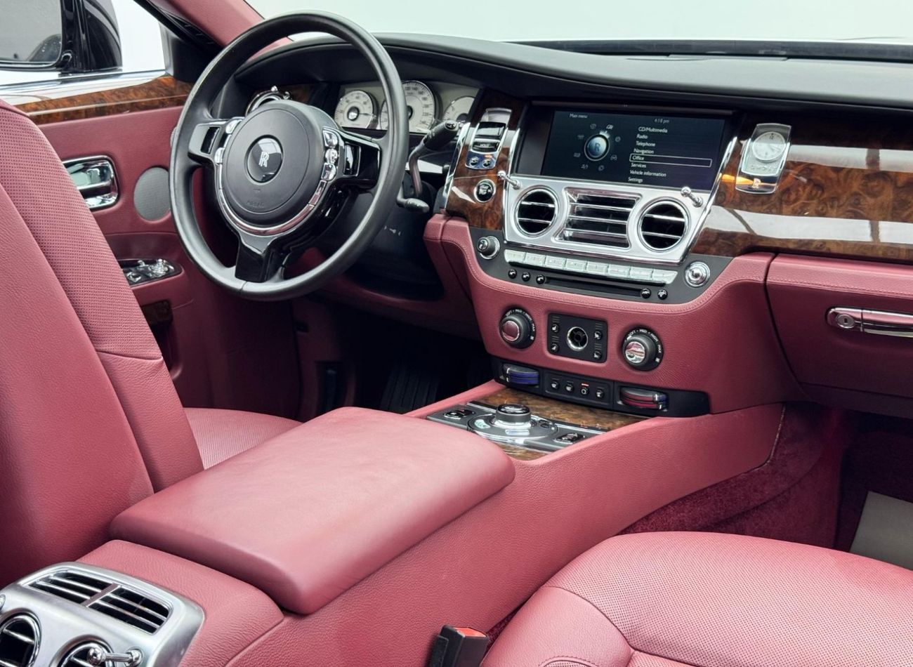 Rolls-Royce Ghost Std 6.6L 2011 Rolls-Royce Ghost, Full Service History, GCC