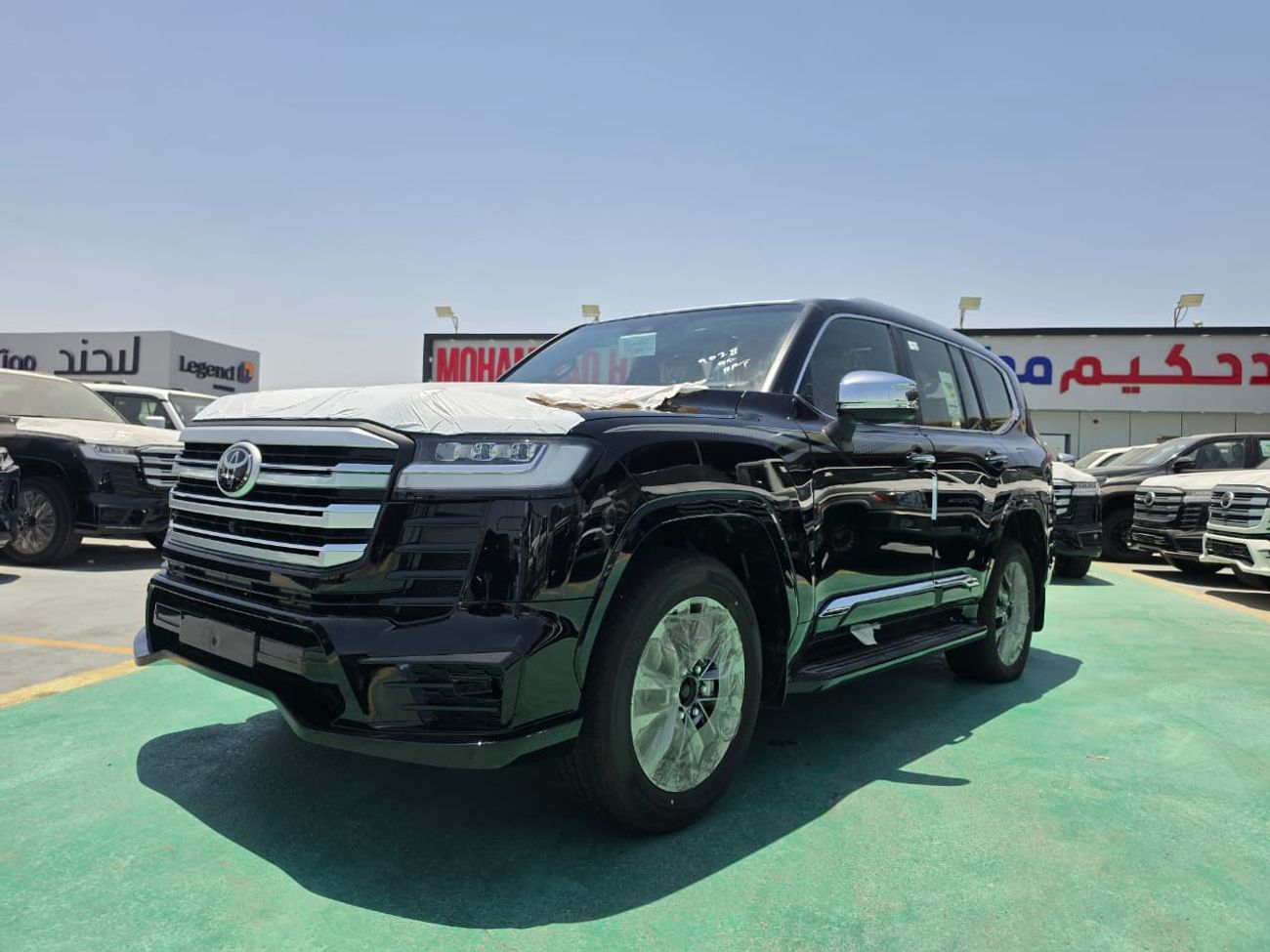 تويوتا لاند كروزر Toyota Land Cruiser LC300 VXR 3.5 Twin Turbo 2026 – فل أوبشن كامل | 3.5 توين تيربو | أسود خارجي | دا