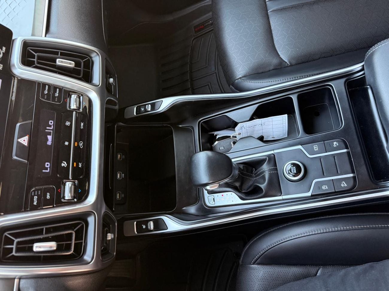 Kia Sorento S (NON GCC) S 2021 model