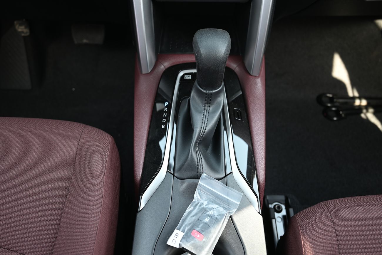 Toyota Corolla Cross 1.8L Hybrid Basic Option