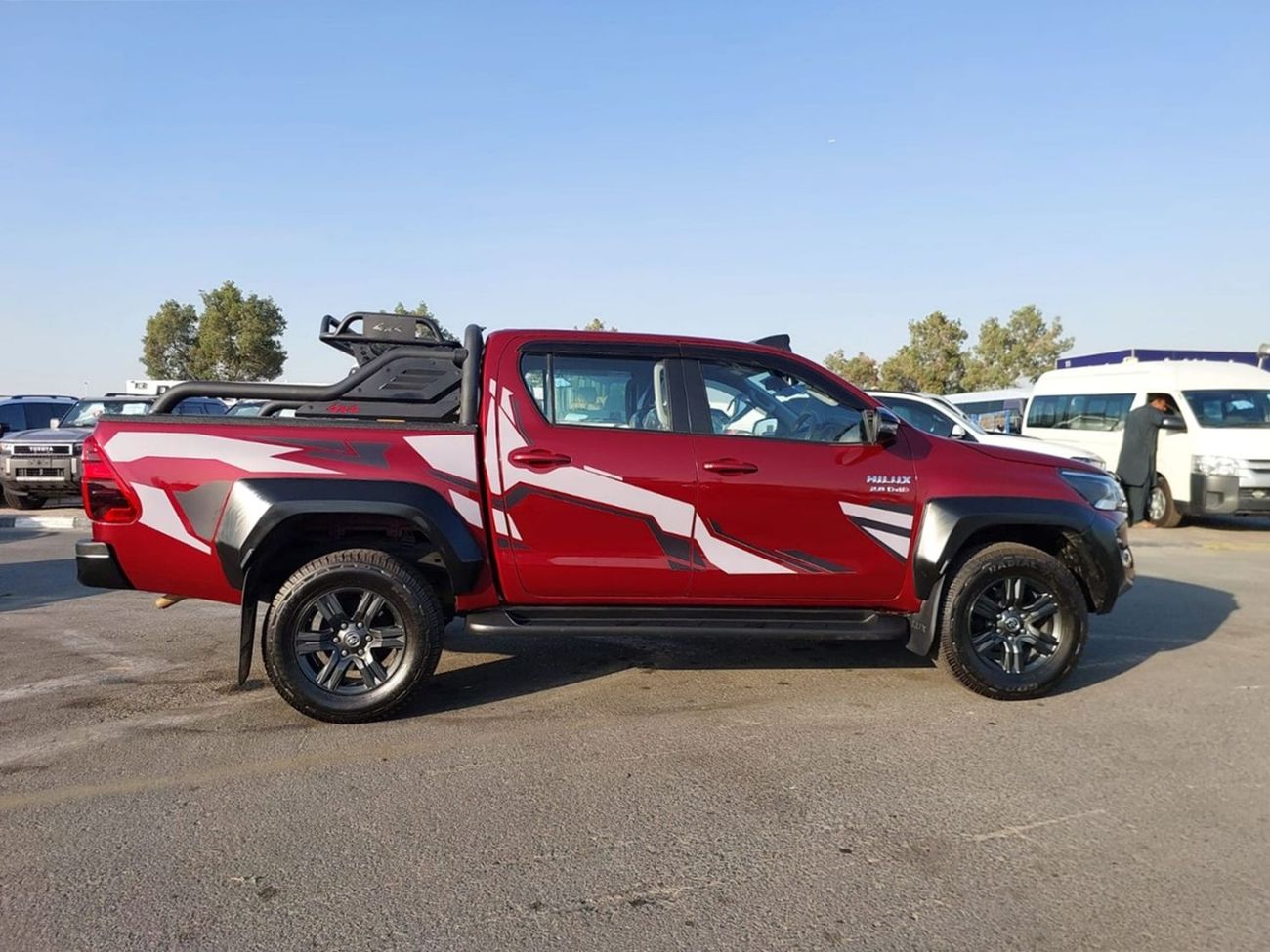 Toyota Hilux (RAMADAN OFFER) TOYOTA HILUX PICKUP RHD 2023 MODEL 2.8 L DIESEL AUTOMATIC(PM95545)