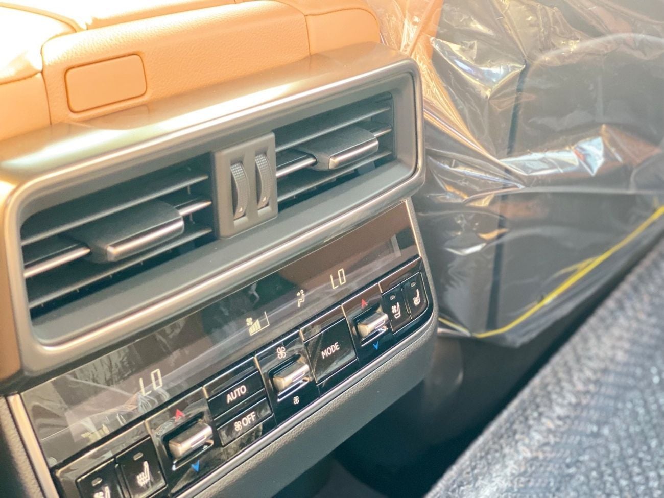 Lexus LX600 Brand new  3.5L Signature model 2026Petrol
