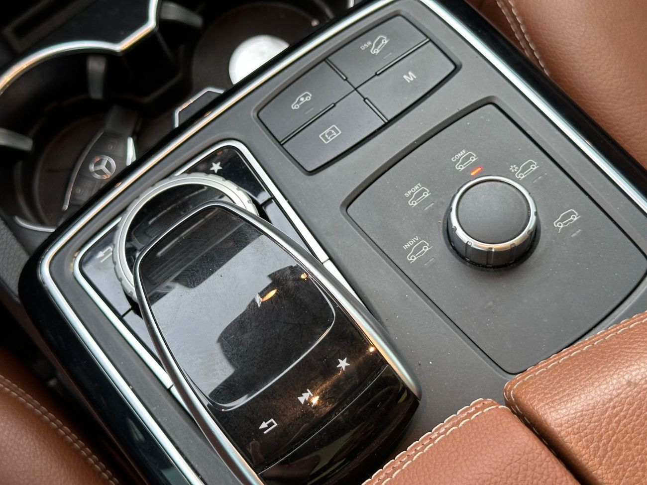 Mercedes-Benz GLS 400 MERCEDES GLS-400 2019 GCC // ORGINAL PAINT // ACCIDENT FREE // PERFECT CONDITION