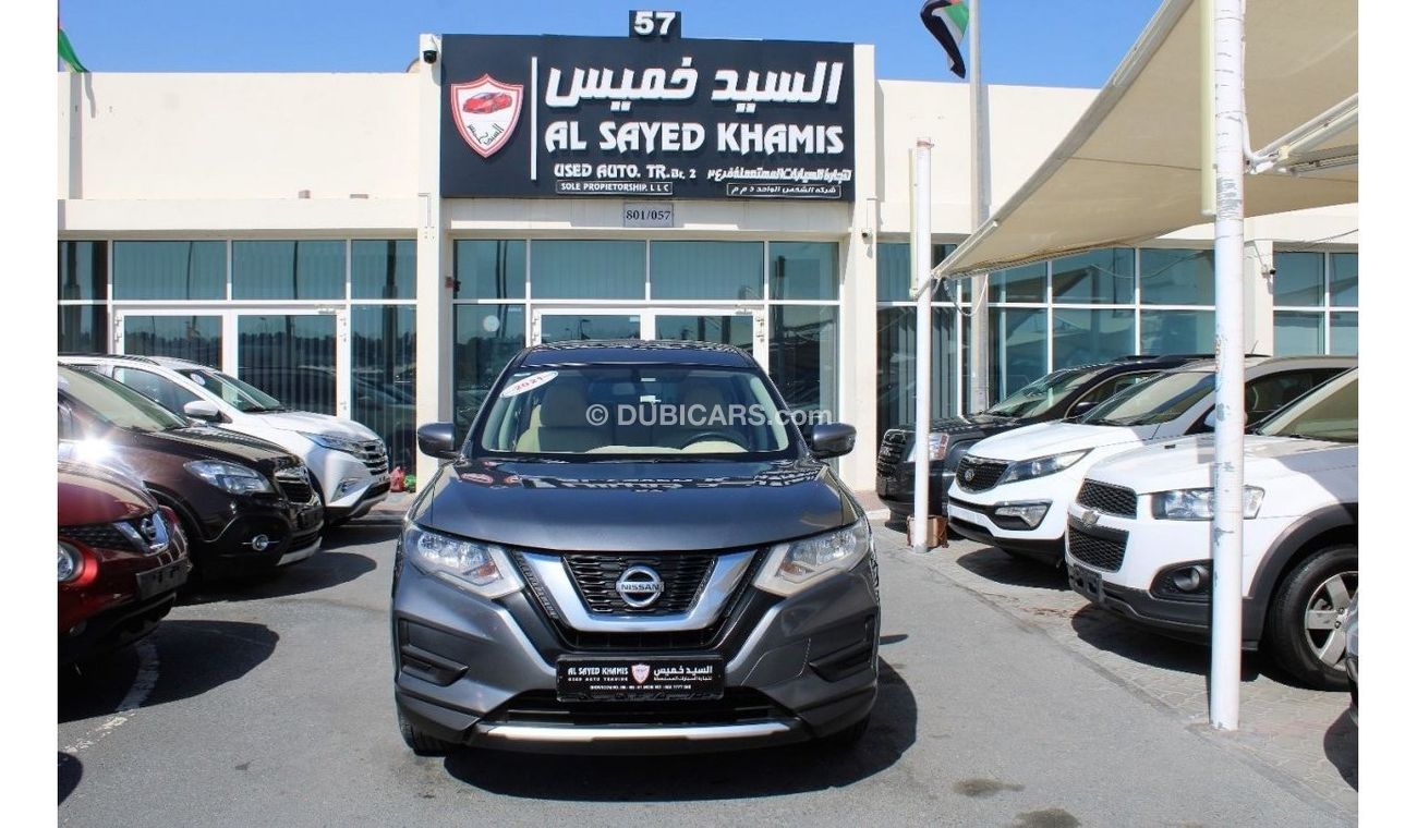 Nissan XTrail ACCIDENTS FREE - GCC - ORIGINAL PAINT - PERFECT CONDITION INSIDE OUT