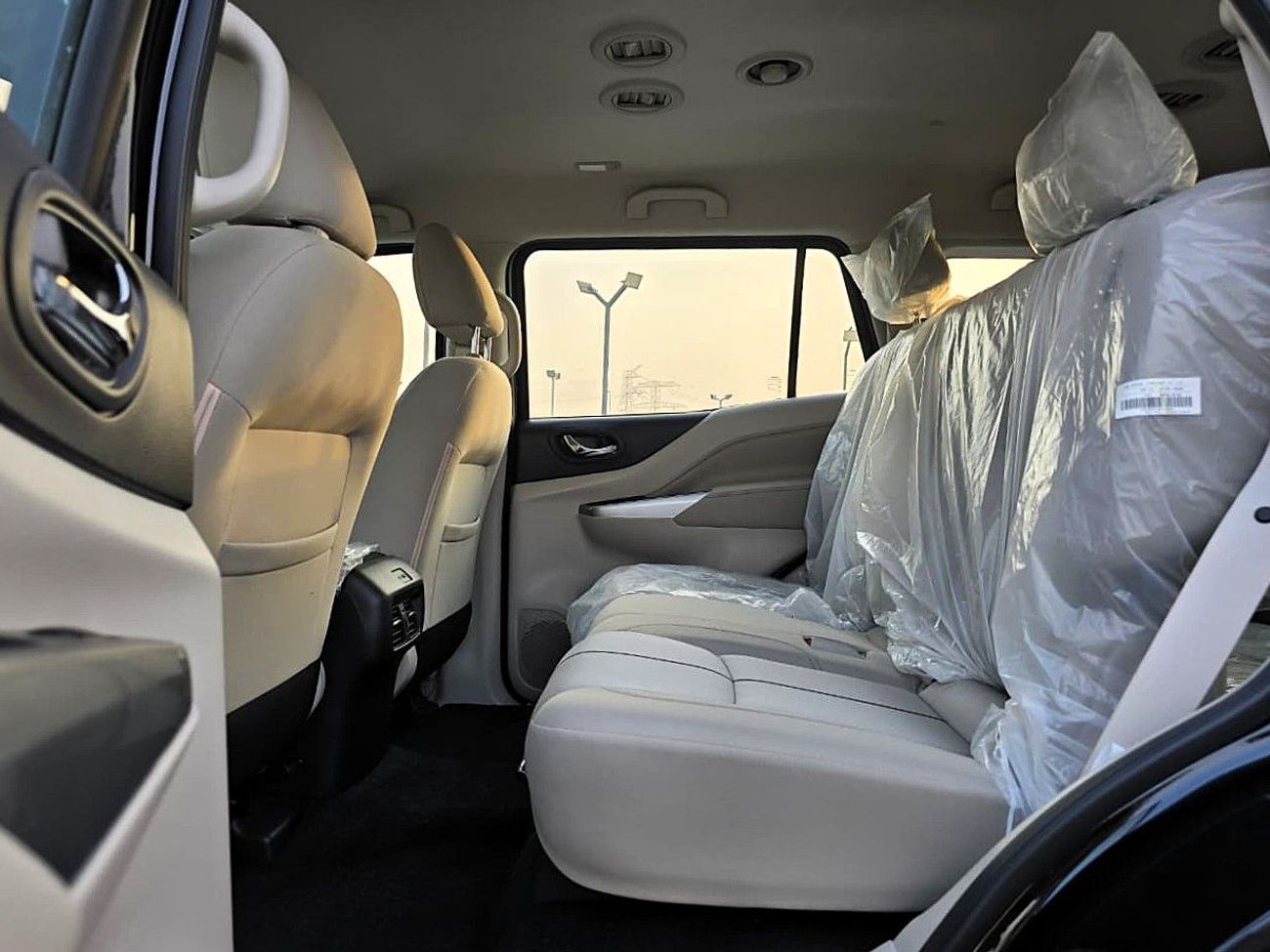 نيسان إكستيرا SE 2.5L RWD