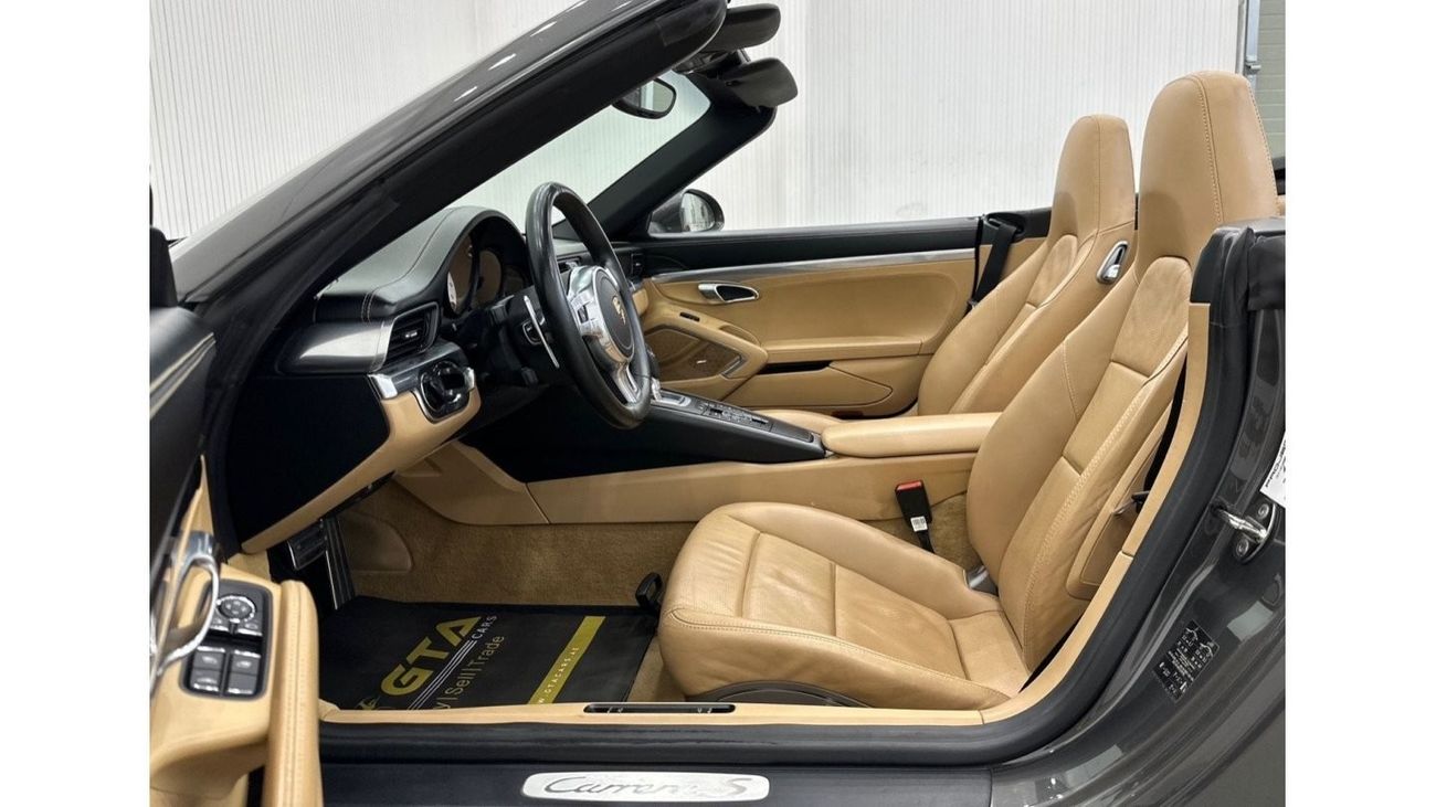 Porsche 911 2014 Porsche 911 Carrera S, Full Service History, GCC