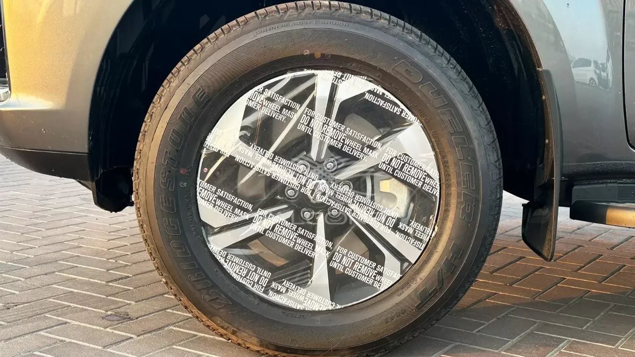 نيسان إكستيرا Nissan X-Terra 2.5L 4WD P 7S PLATINUM AT 2025 • Petrol • Automatic